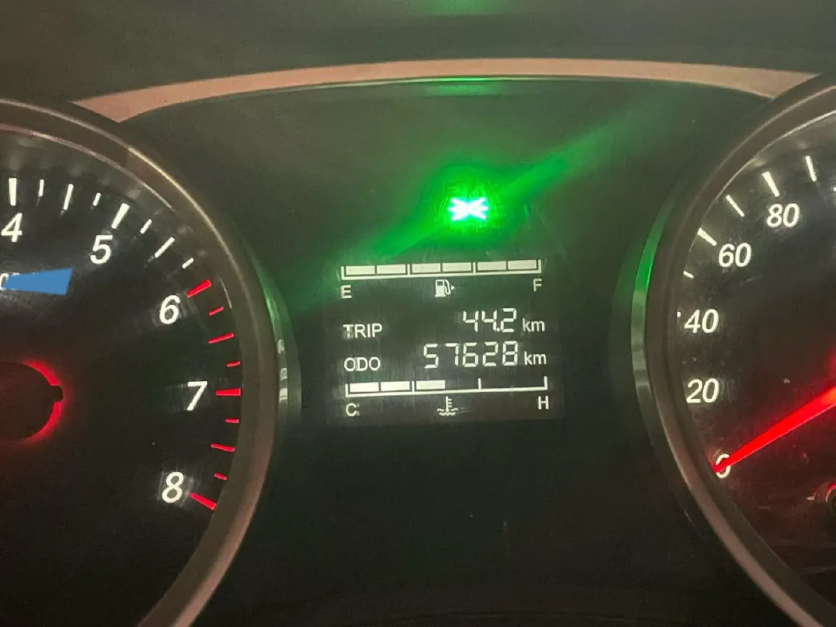 2021 WuLing RongGuang New Truck 1.5L 99HP L4 5MT,autocango,china used car exporter,china ev exporter,chinese used car exporter,chinese used ev exporter