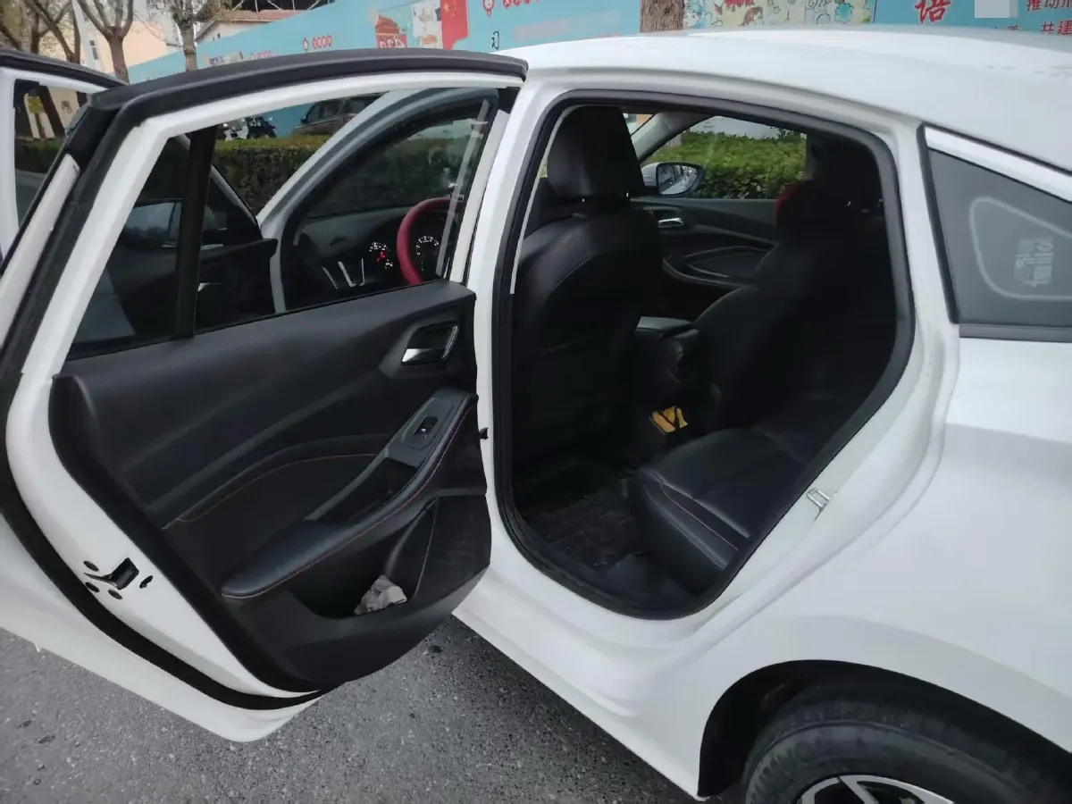 2023 MG 5 1.5L 129HP L4 CVT,autocango,china used car exporter,china ev exporter,chinese used car exporter,chinese used ev exporter