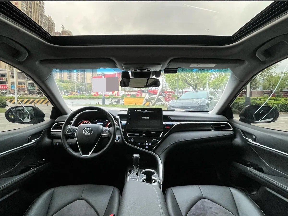 2023 Toyota Camry 2.0L 177HP L4 CVT,autocango,china used car exporter,china ev exporter,chinese used car exporter,chinese used ev exporter