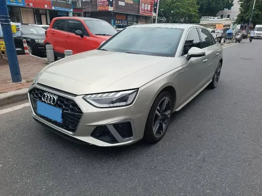 2020 Audi A4L 2.0T 190HP L4 7DCT,autocango,china used car exporter,china ev exporter,chinese used car exporter,chinese used ev exporter