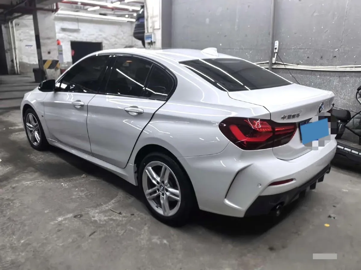 2023 BMW 1 Series 1.5T 136HP L3 7DCT,autocango,china used car exporter,china ev exporter,chinese used car exporter,chinese used ev exporter