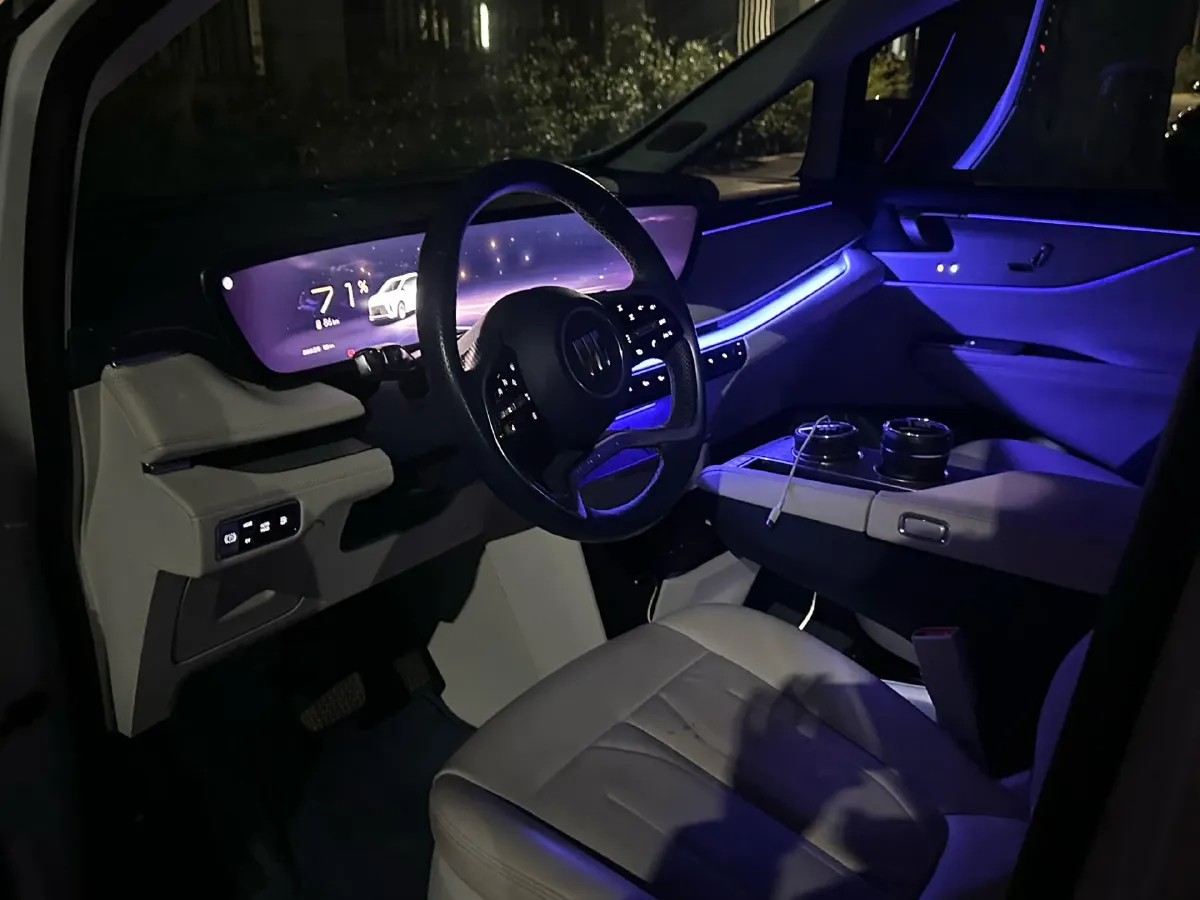 2024 Buick GL8 1.5T 180HP L4 2DHT PHEV 24.4KWH,autocango,china used car exporter,china ev exporter,chinese used car exporter,chinese used ev exporter