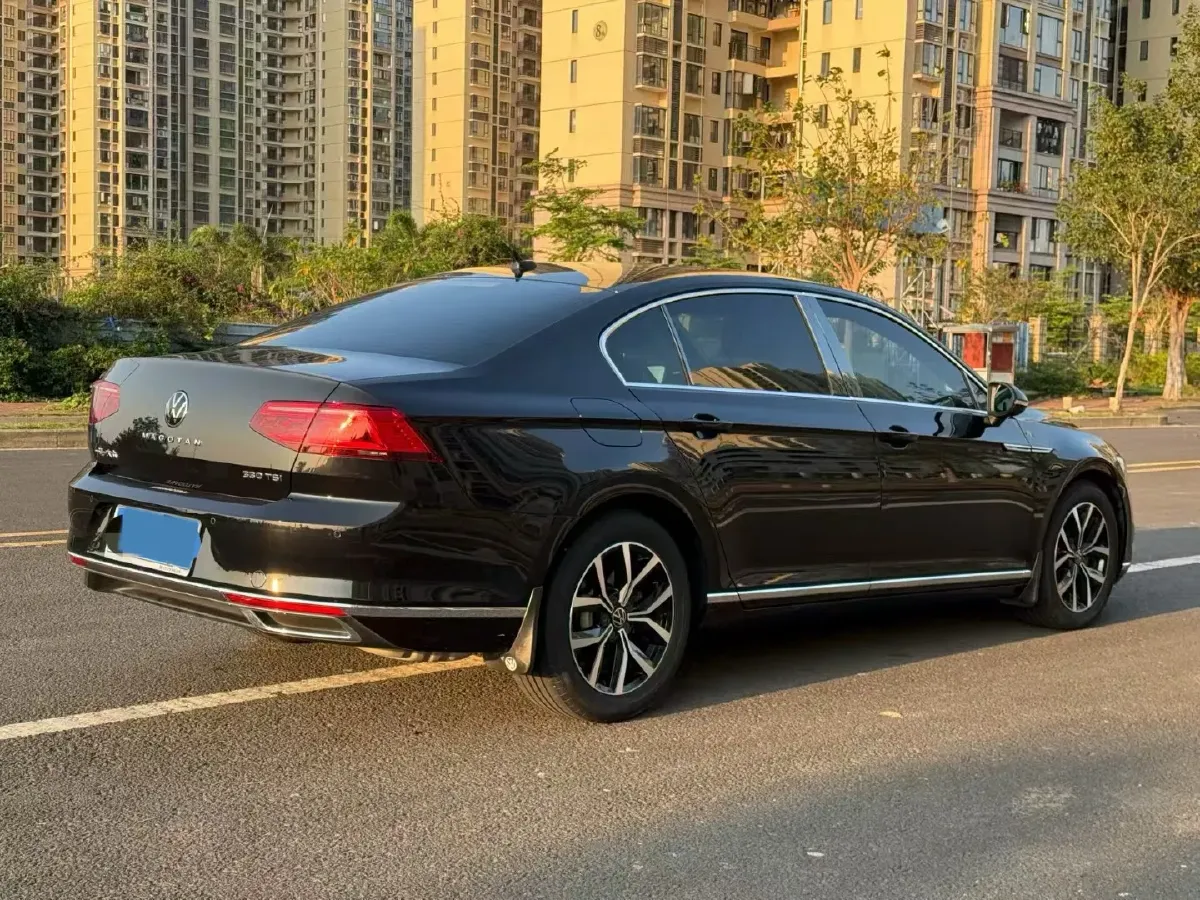 2020 Volkswagen Magotan 2.0T 186HP L4 7DCT,autocango,china used car exporter,china ev exporter,chinese used car exporter,chinese used ev exporter