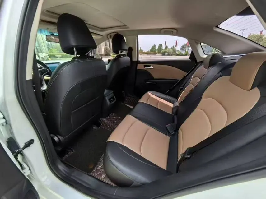 2022 Chevrolet Monza 1.5L 113HP L4 6AT,autocango,china used car exporter,china ev exporter,chinese used car exporter,chinese used ev exporter