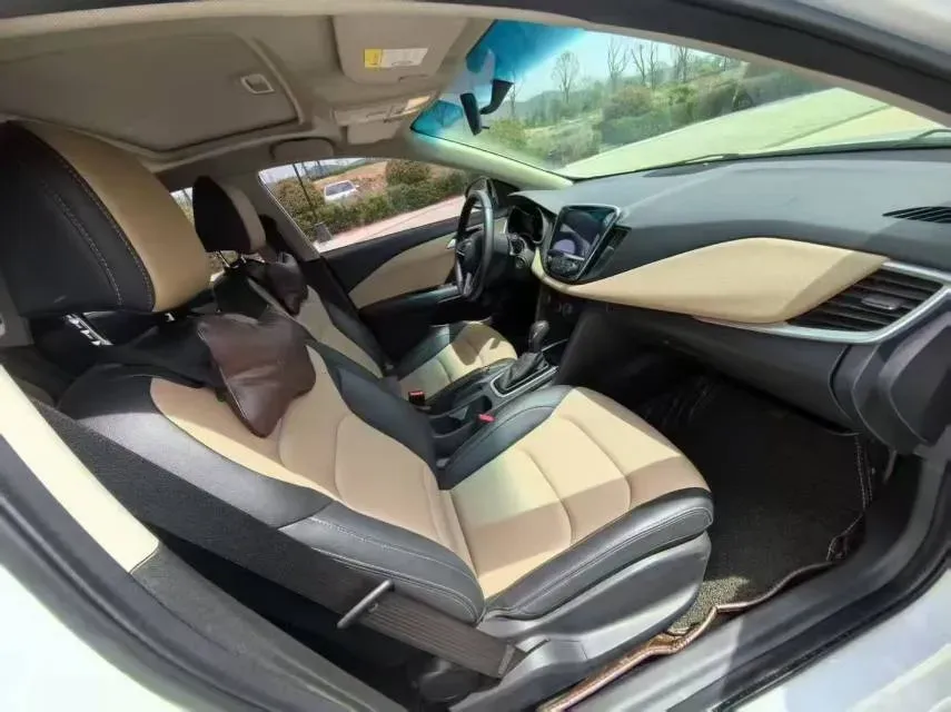 2022 Chevrolet Monza 1.5L 113HP L4 6AT,autocango,china used car exporter,china ev exporter,chinese used car exporter,chinese used ev exporter
