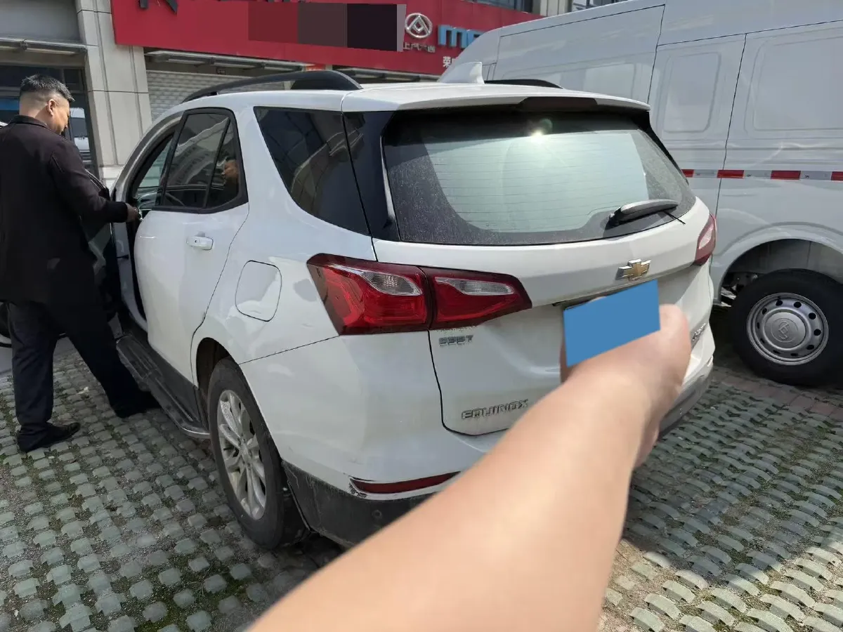 2019 Chevrolet Equinox 1.5T 169HP L4 6AT,autocango,china used car exporter,china ev exporter,chinese used car exporter,chinese used ev exporter