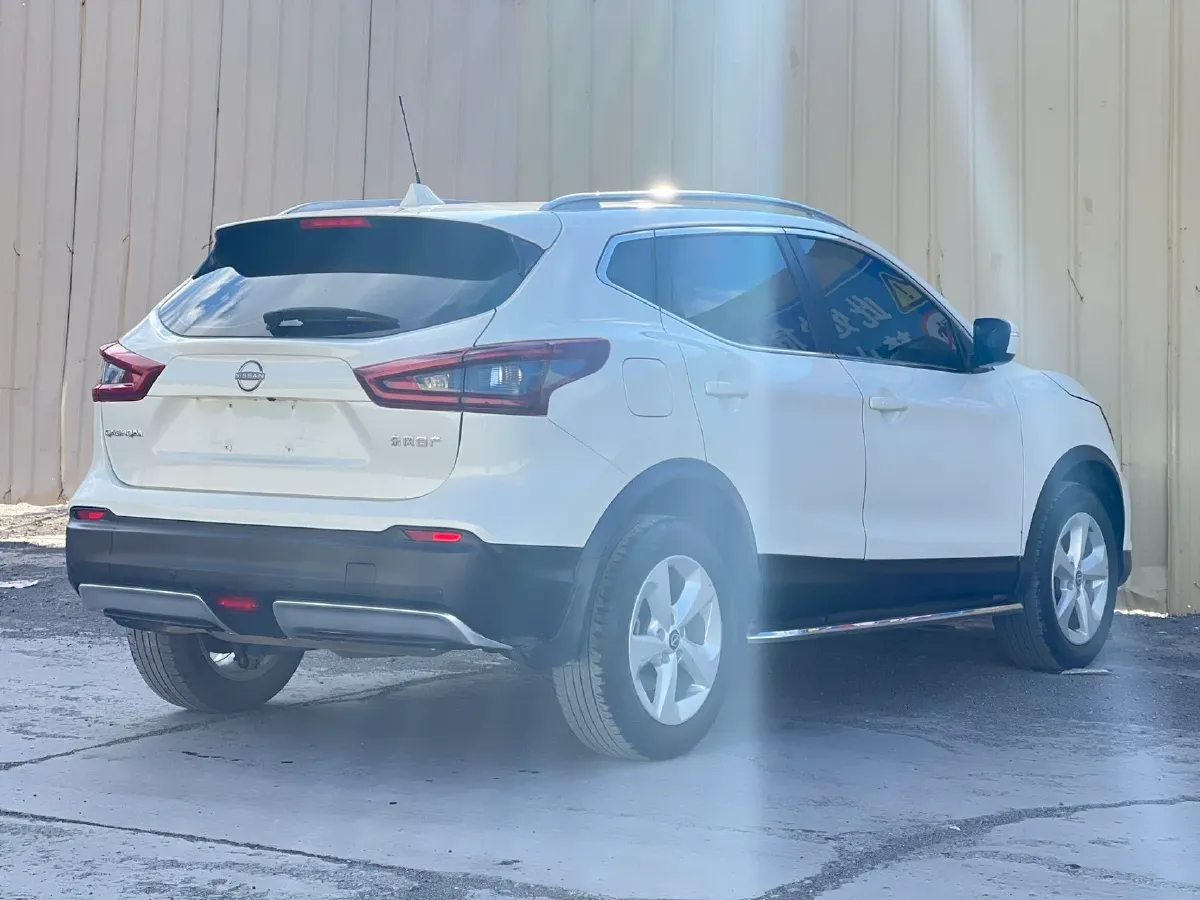 2023 Nissan Qashqai 2.0L 151HP L4 CVT,autocango,china used car exporter,china ev exporter,chinese used car exporter,chinese used ev exporter