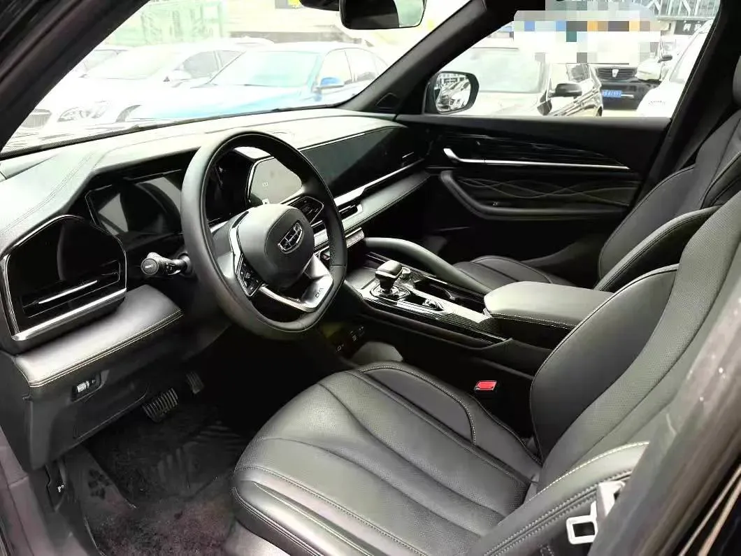 2024 Geely Monjaro 2.0T 218HP L4 7DCT,autocango,china used car exporter,china ev exporter,chinese used car exporter,chinese used ev exporter