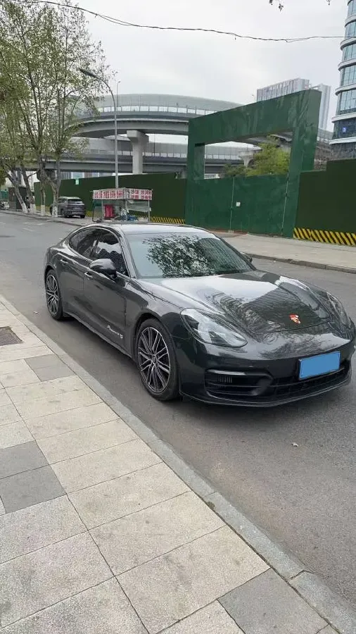 2021 Porsche Panamera 2.9T 330HP V6 8DCT,autocango,china used car exporter,china ev exporter,chinese used car exporter,chinese used ev exporter
