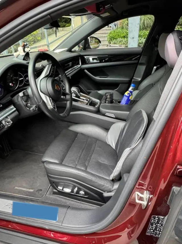 2021 Porsche Panamera 2.9T 330HP V6 8DCT,autocango,china used car exporter,china ev exporter,chinese used car exporter,chinese used ev exporter