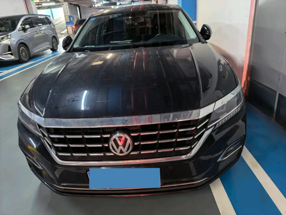 2019 Volvo V40 1.5T 152HP L4 6AT,autocango,china used car exporter,china ev exporter,chinese used car exporter,chinese used ev exporter