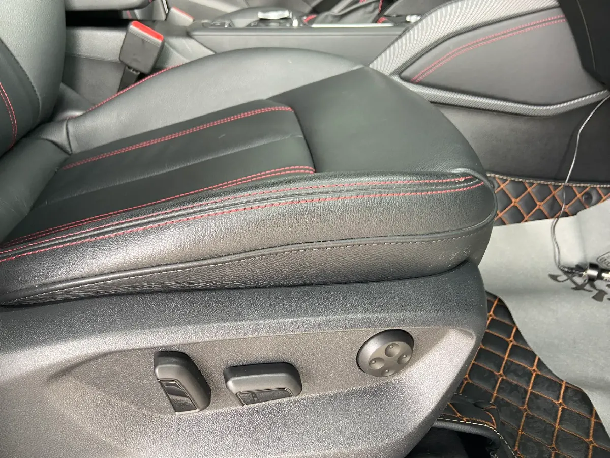 2022 Audi Q2L 1.4T 150HP L4 7DCT,autocango,china used car exporter,china ev exporter,chinese used car exporter,chinese used ev exporter