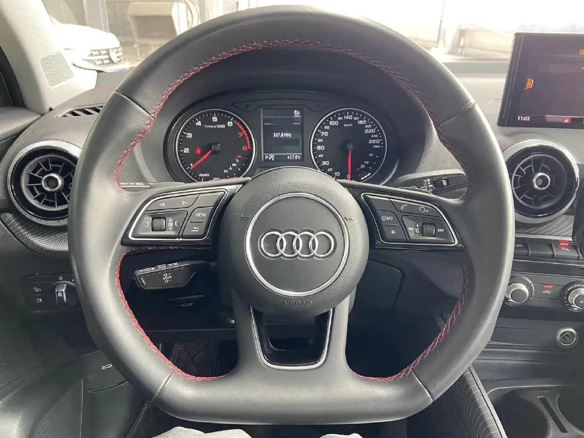 2022 Audi Q2L 1.4T 150HP L4 7DCT,autocango,china used car exporter,china ev exporter,chinese used car exporter,chinese used ev exporter