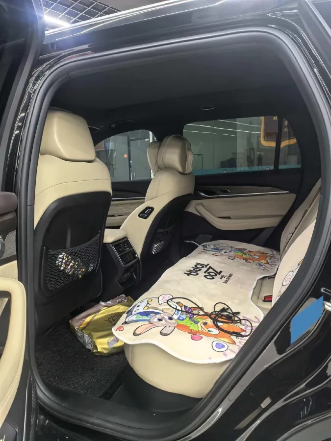 2025 Geely Monjaro 2.0T 238HP L4 8AT,autocango,china used car exporter,china ev exporter,chinese used car exporter,chinese used ev exporter