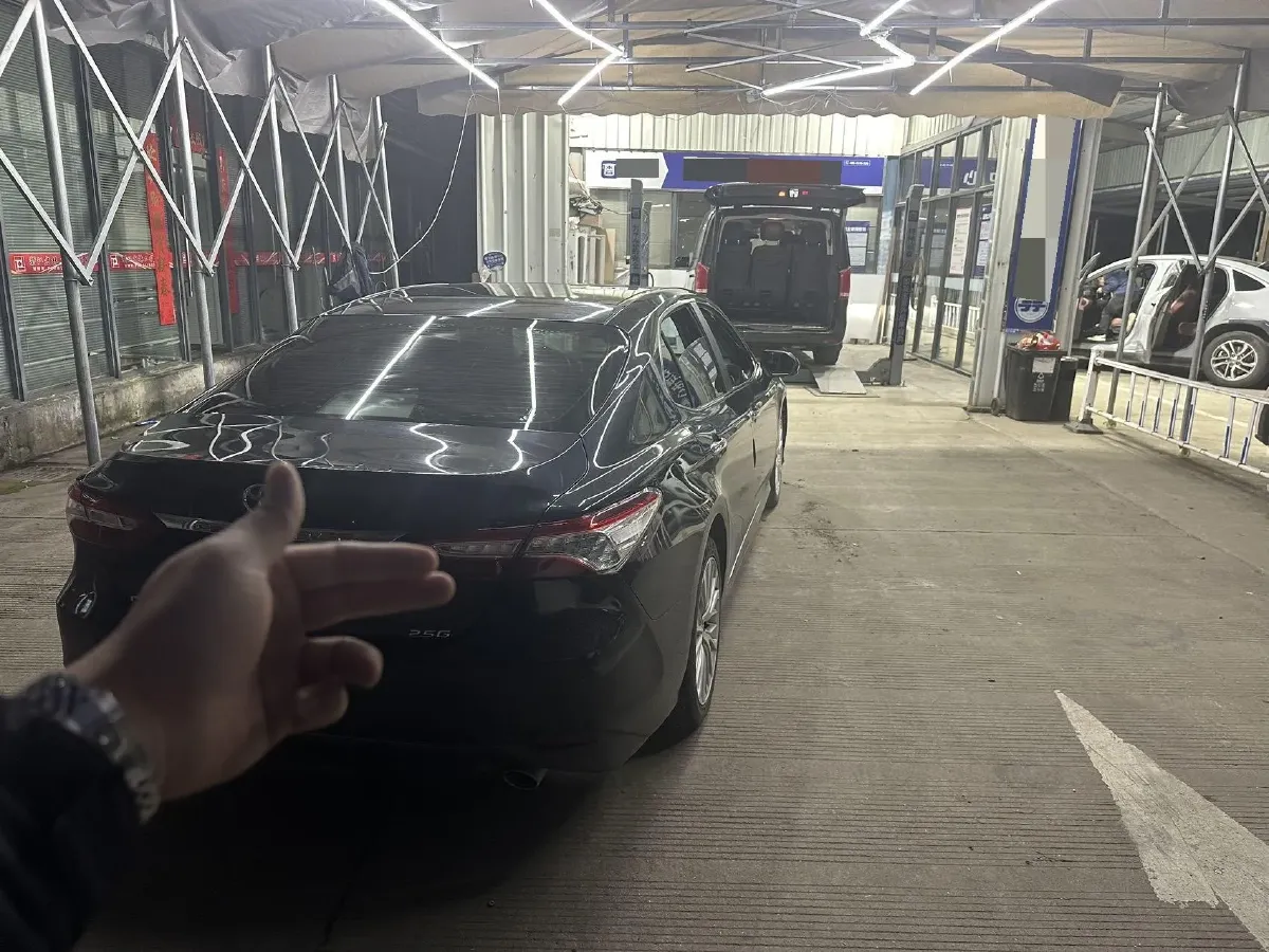 2019 Toyota Camry 2.5L 209HP L4 8AT,autocango,china used car exporter,china ev exporter,chinese used car exporter,chinese used ev exporter