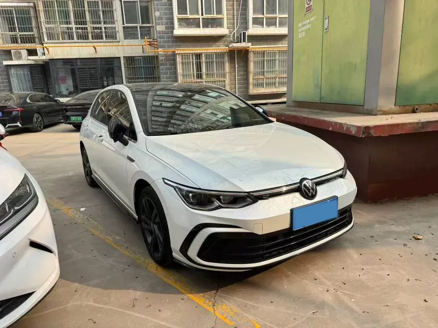 2023 Volkswagen Golf 1.4T 150HP L4 7DCT,autocango,china used car exporter,china ev exporter,chinese used car exporter,chinese used ev exporter