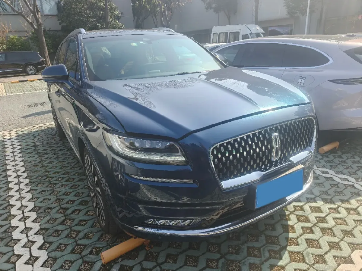 2021 Lincoln Nautilus 2.7T 322HP V6 8AT,autocango,china used car exporter,china ev exporter,chinese used car exporter,chinese used ev exporter