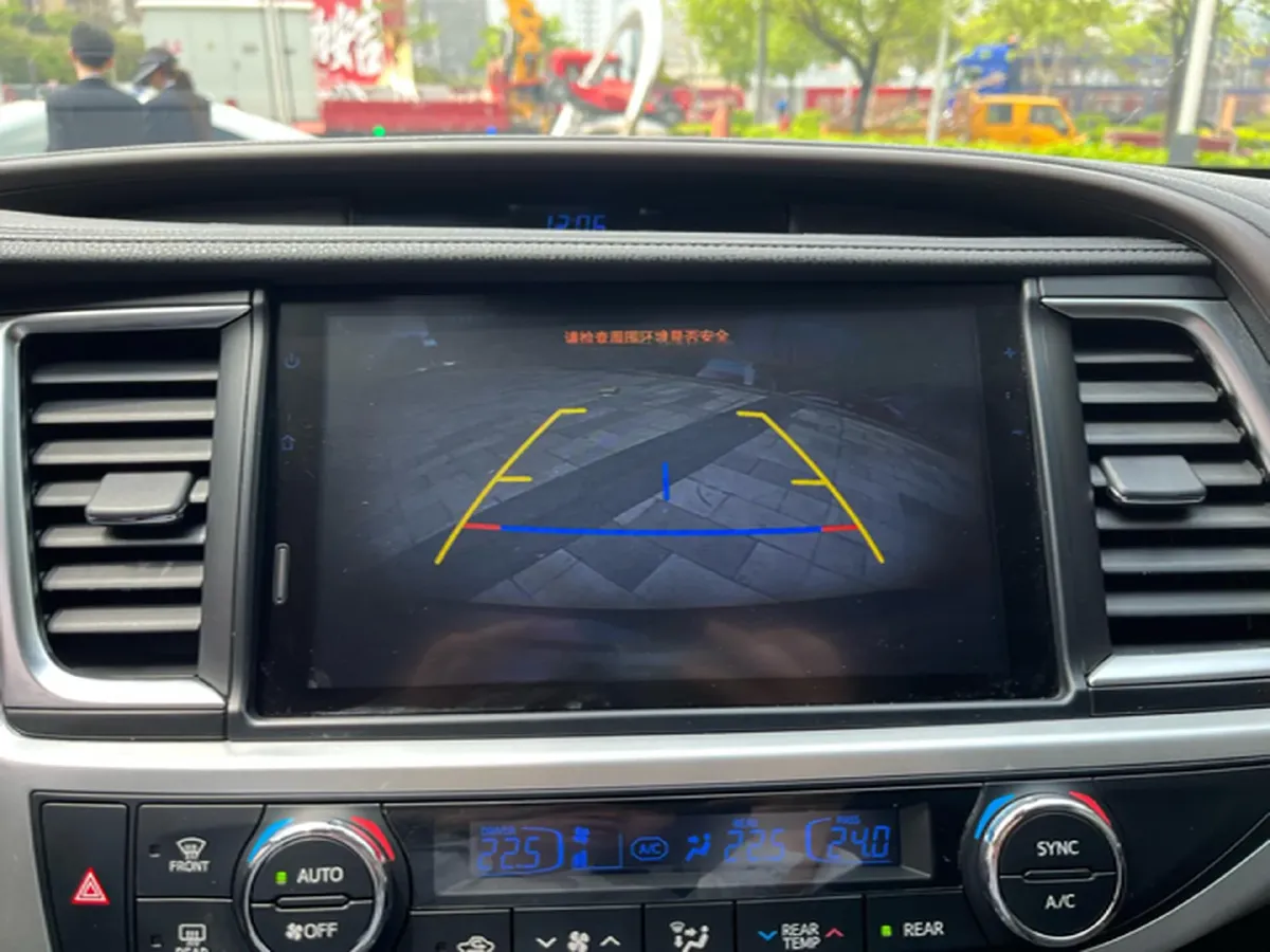 2021 Toyota Highlander 2.0T 220HP L4 6AT,autocango,china used car exporter,china ev exporter,chinese used car exporter,chinese used ev exporter