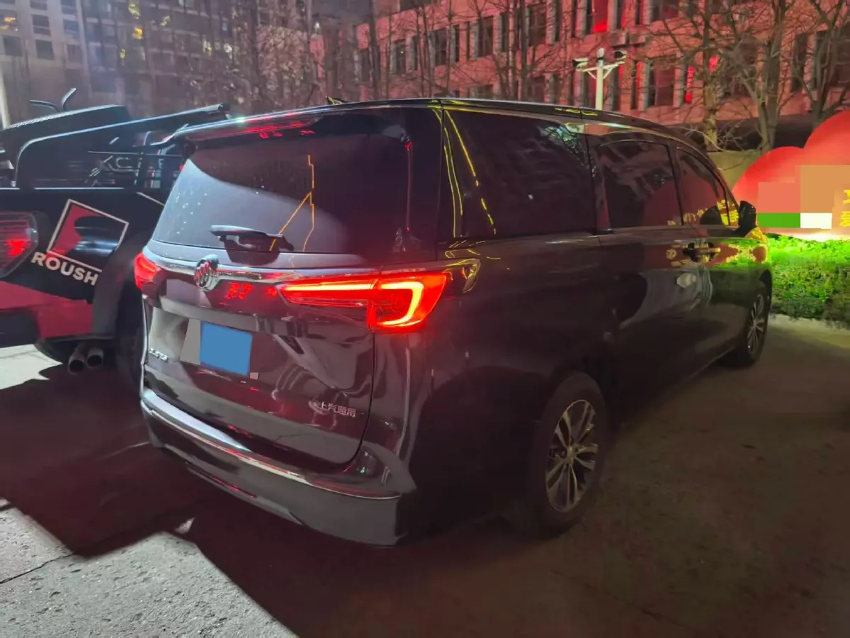 2020 Buick GL8 2.0T 237HP L4 9AT,autocango,china used car exporter,china ev exporter,chinese used car exporter,chinese used ev exporter