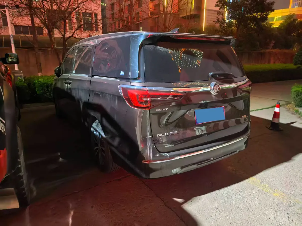 2020 Buick GL8 2.0T 237HP L4 9AT,autocango,china used car exporter,china ev exporter,chinese used car exporter,chinese used ev exporter