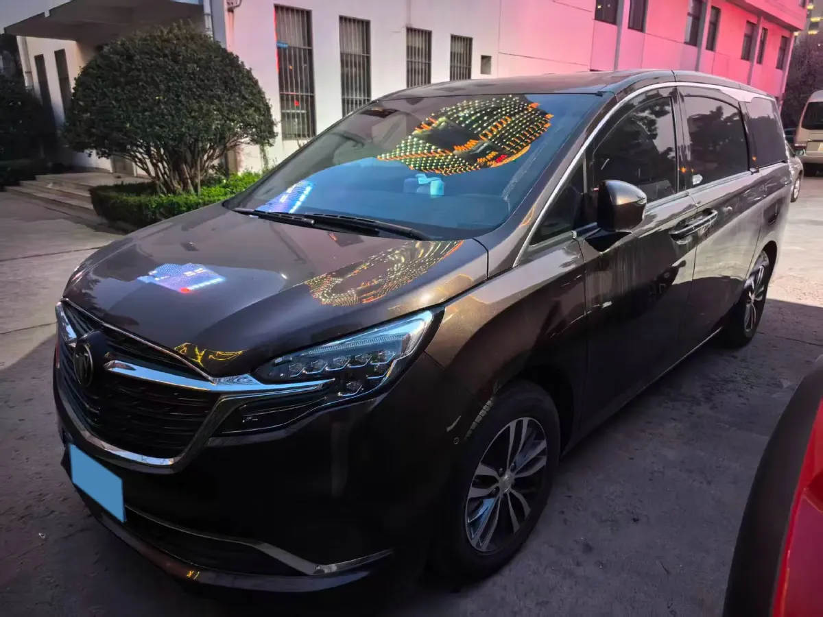 2020 Buick GL8 2.0T 237HP L4 9AT,autocango,china used car exporter,china ev exporter,chinese used car exporter,chinese used ev exporter