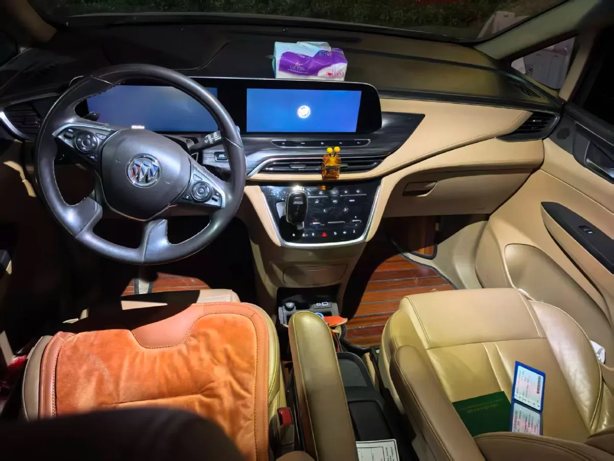 2020 Buick GL8 2.0T 237HP L4 9AT,autocango,china used car exporter,china ev exporter,chinese used car exporter,chinese used ev exporter