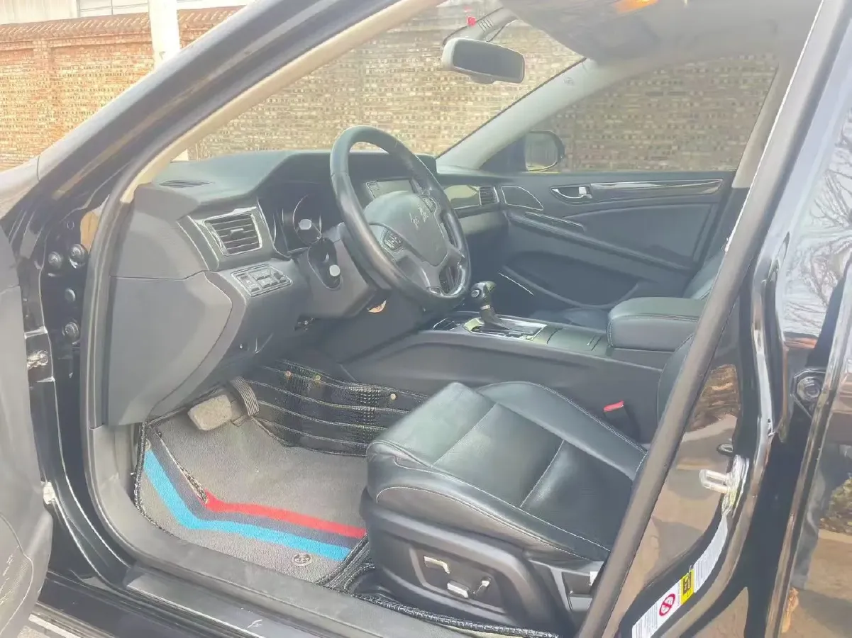 2018 Toyota Highlander 2.0T 220HP L4 6AT,autocango,china used car exporter,china ev exporter,chinese used car exporter,chinese used ev exporter