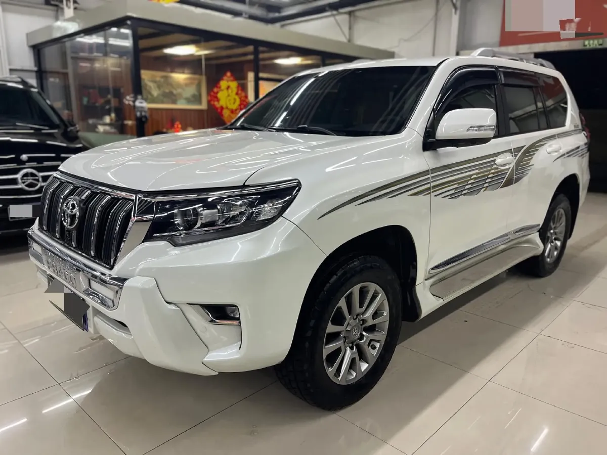 2019 Land Rover Range Rover Velar 2.0T 300HP L4 8AT,autocango,china used car exporter,china ev exporter,chinese used car exporter,chinese used ev exporter