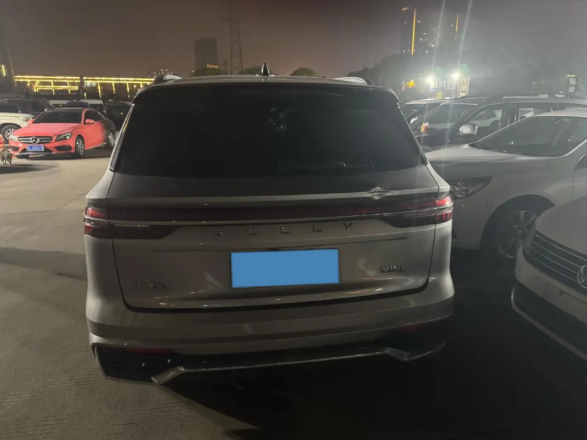 2021 Geely Monjaro 2.0T 218HP L4 7DCT,autocango,china used car exporter,china ev exporter,chinese used car exporter,chinese used ev exporter