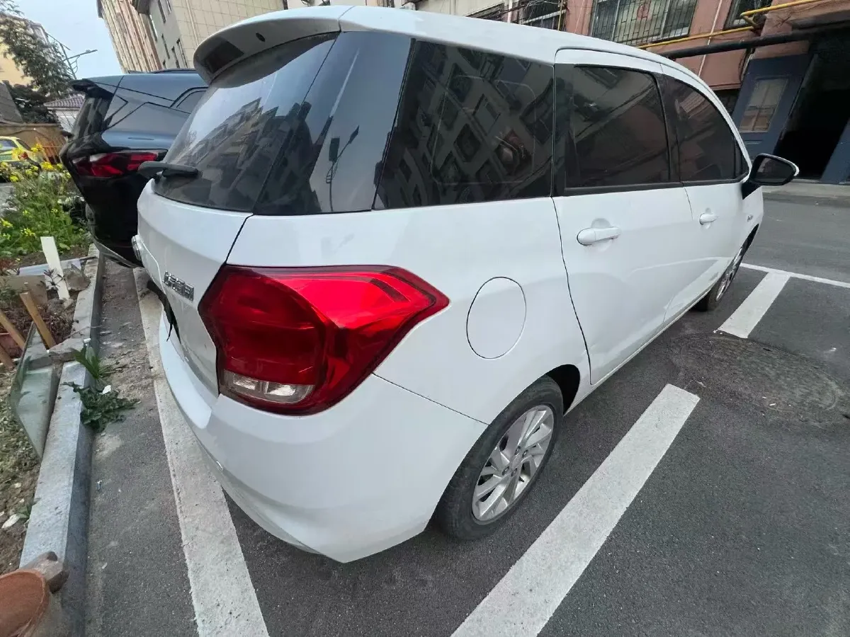 2018 Chevrolet Lova RV 1.5L 113HP L4 4AT,autocango,china used car exporter,china ev exporter,chinese used car exporter,chinese used ev exporter