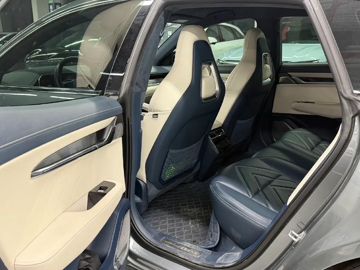 2022 Zeekr 001 BEV 100KWH,autocango,china used car exporter,china ev exporter,chinese used car exporter,chinese used ev exporter