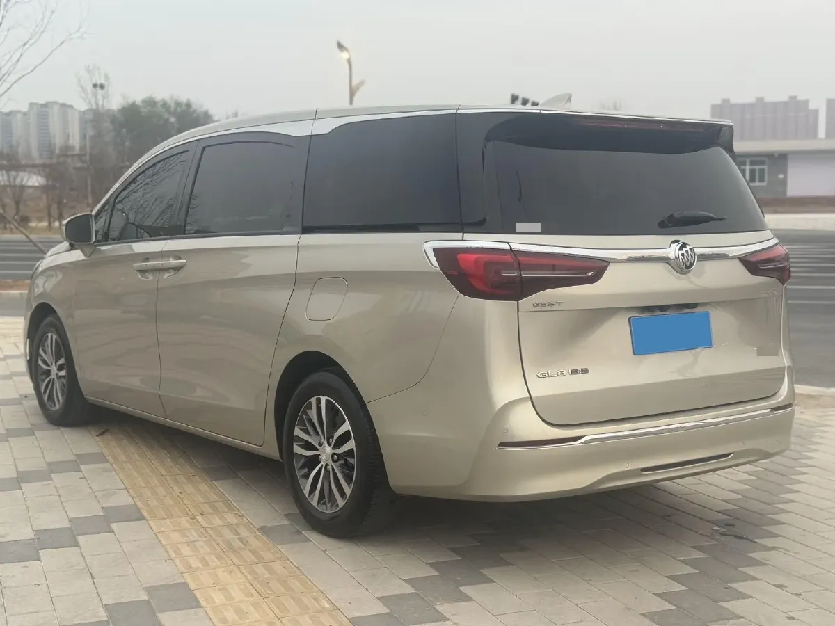 2021 Buick GL8 2.0T 237HP L4 9AT,autocango,china used car exporter,china ev exporter,chinese used car exporter,chinese used ev exporter