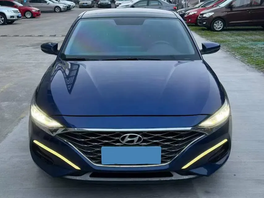 2019 Hyundai La Festa 1.6T 190HP L4 7DCT,autocango,china used car exporter,china ev exporter,chinese used car exporter,chinese used ev exporter