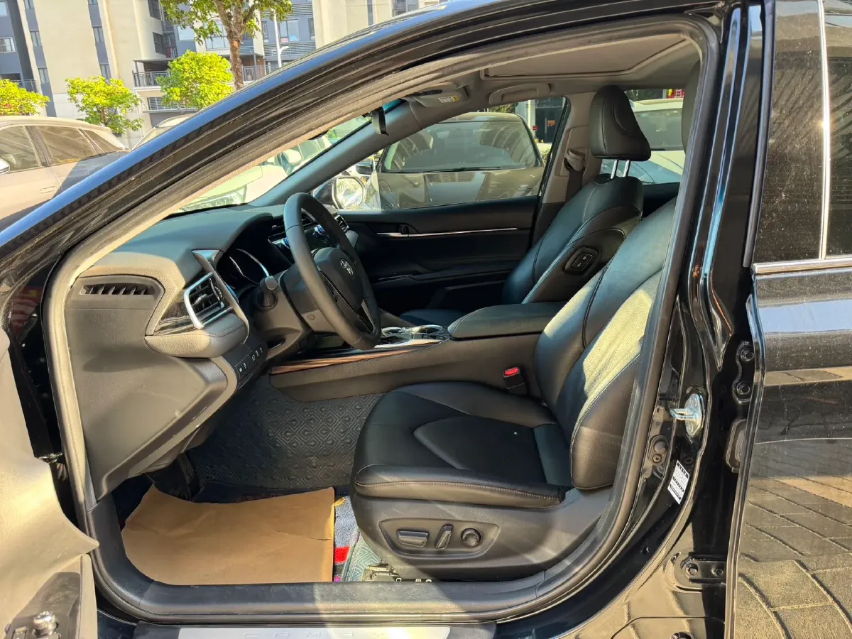 2019 Toyota Camry 2.0L 178HP L4 CVT,autocango,china used car exporter,china ev exporter,chinese used car exporter,chinese used ev exporter