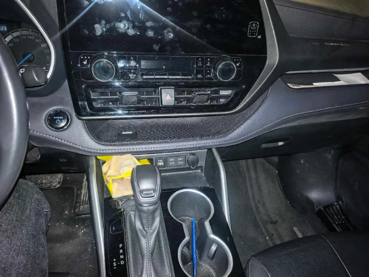 2023 Toyota Highlander 2.5L 189HP L4 E-CVT Hybrid,autocango,china used car exporter,china ev exporter,chinese used car exporter,chinese used ev exporter