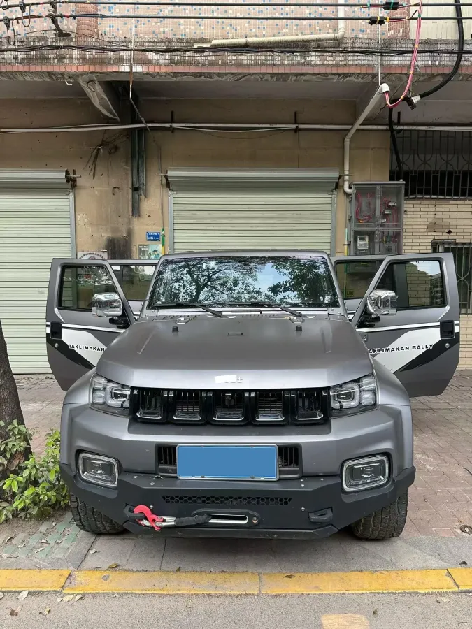 2023 Beijing BJ40 2.0T 224HP L4 8AT,autocango,china used car exporter,china ev exporter,chinese used car exporter,chinese used ev exporter