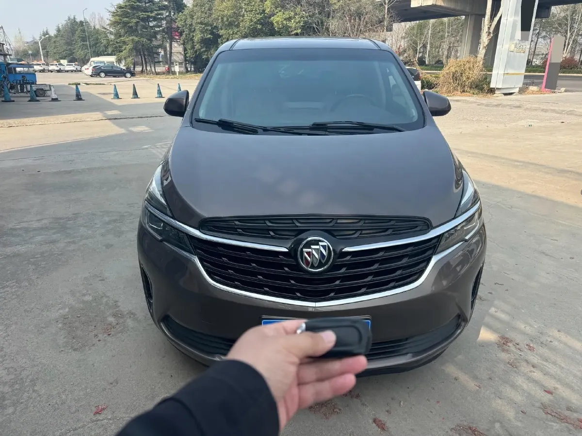 2021 Buick GL8 2.0T 237HP L4 9AT,autocango,china used car exporter,china ev exporter,chinese used car exporter,chinese used ev exporter