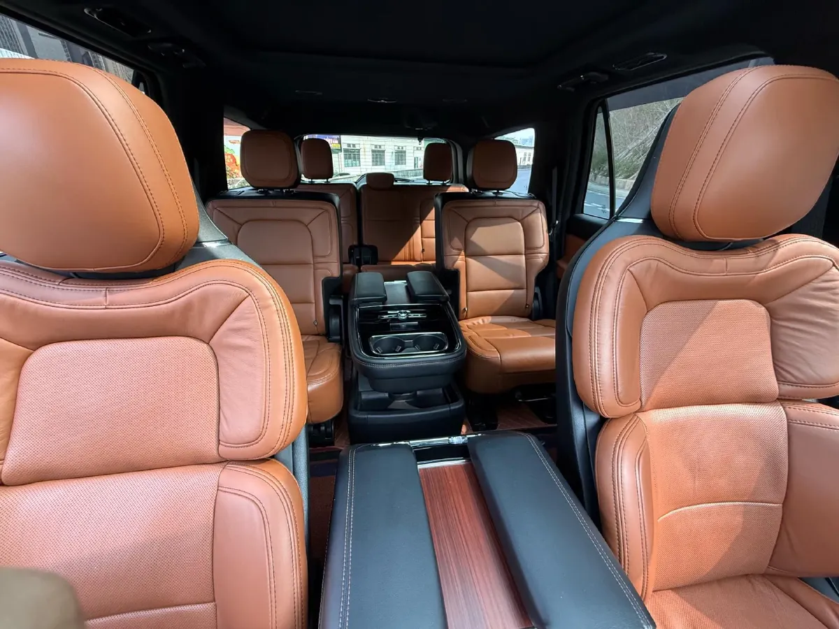 2020 Lincoln Navigator 3.5T 388HP V6 10AT,autocango,china used car exporter,china ev exporter,chinese used car exporter,chinese used ev exporter