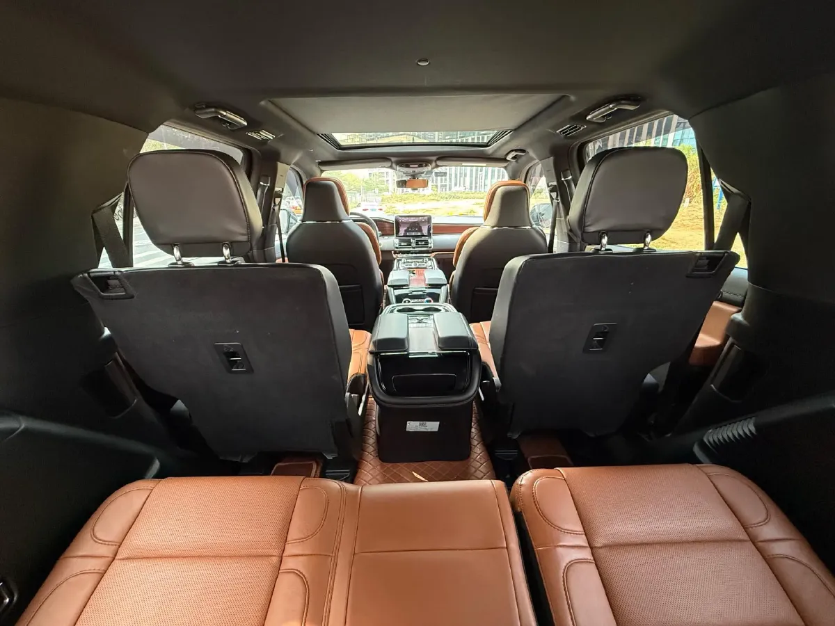 2020 Lincoln Navigator 3.5T 388HP V6 10AT,autocango,china used car exporter,china ev exporter,chinese used car exporter,chinese used ev exporter