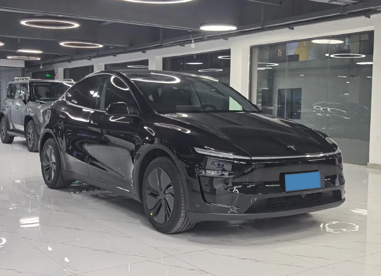 2026 Tesla Model Y BEV,autocango,china used car exporter,china ev exporter,chinese used car exporter,chinese used ev exporter