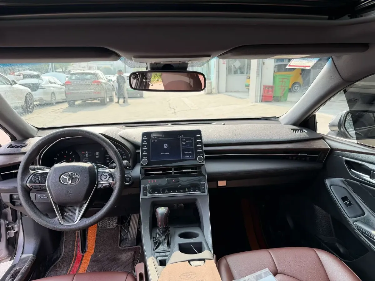 2019 Toyota Avalon 2.5L 209HP L4 8AT,autocango,china used car exporter,china ev exporter,chinese used car exporter,chinese used ev exporter