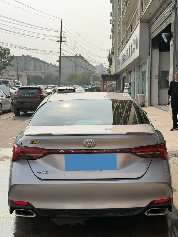 2019 Toyota Avalon 2.5L 209HP L4 8AT,autocango,china used car exporter,china ev exporter,chinese used car exporter,chinese used ev exporter
