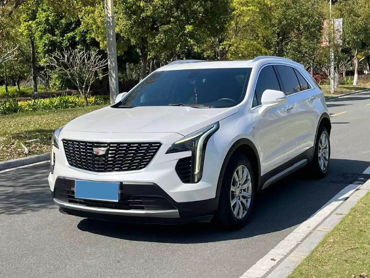 2021 Cadillac XT4 2.0T 237HP L4 9AT,autocango,china used car exporter,china ev exporter,chinese used car exporter,chinese used ev exporter