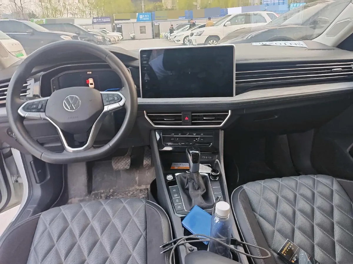 2024 Volkswagen Sagitar 1.5T 160HP L4 7DCT,autocango,china used car exporter,china ev exporter,chinese used car exporter,chinese used ev exporter