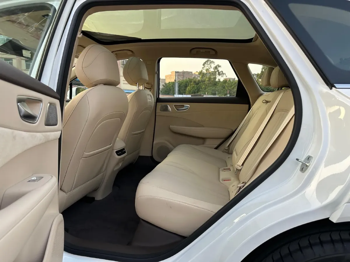 2025 HIMA Shangjie H5 BEV,autocango,china used car exporter,china ev exporter,chinese used car exporter,chinese used ev exporter