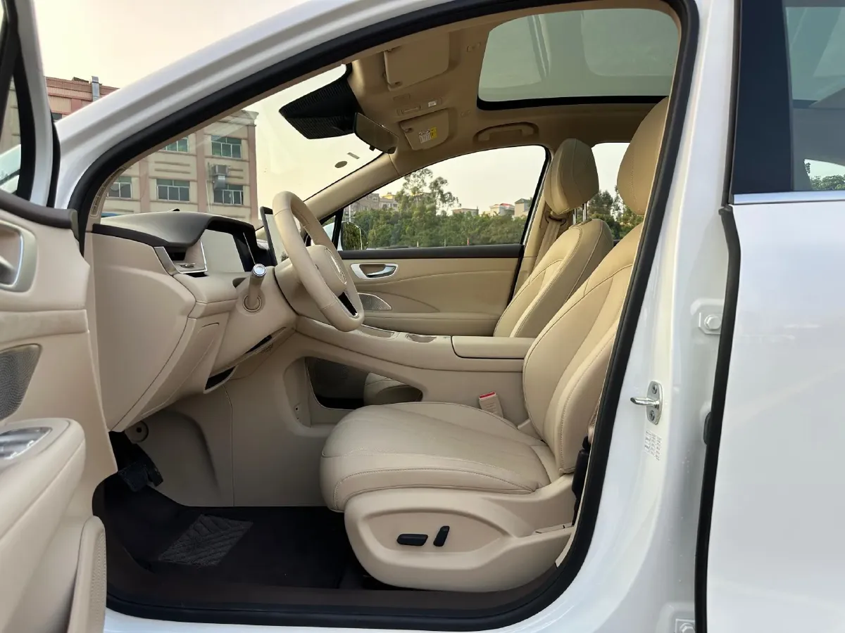 2025 HIMA Shangjie H5 BEV,autocango,china used car exporter,china ev exporter,chinese used car exporter,chinese used ev exporter