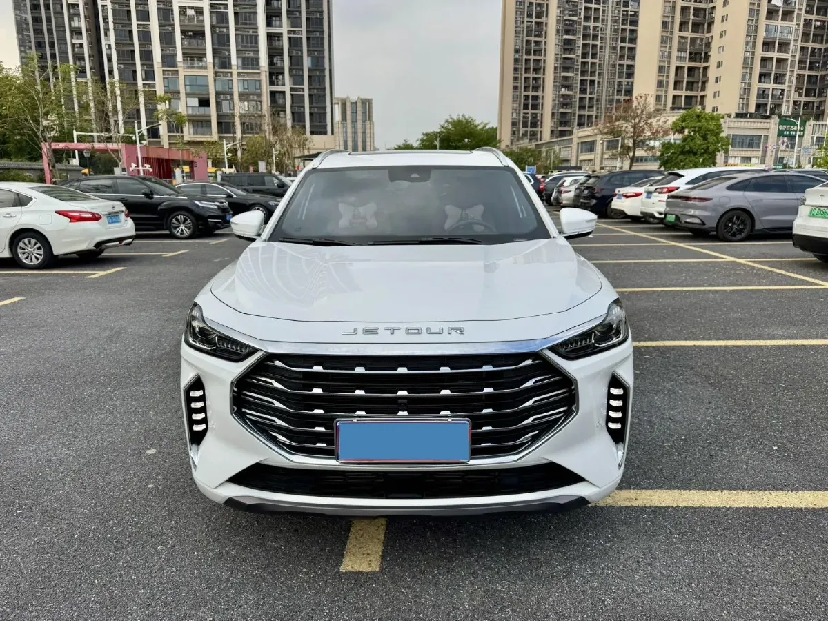 2021 Chery Tiggo 8 Plus 1.6T 197HP L4 7DCT,autocango,china used car exporter,china ev exporter,chinese used car exporter,chinese used ev exporter