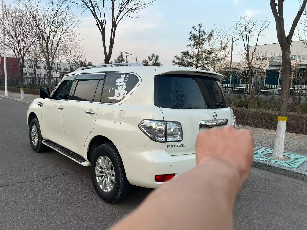 2018 Nissan Patrol 4.0L 279HP V6 7AT,autocango,china used car exporter,china ev exporter,chinese used car exporter,chinese used ev exporter