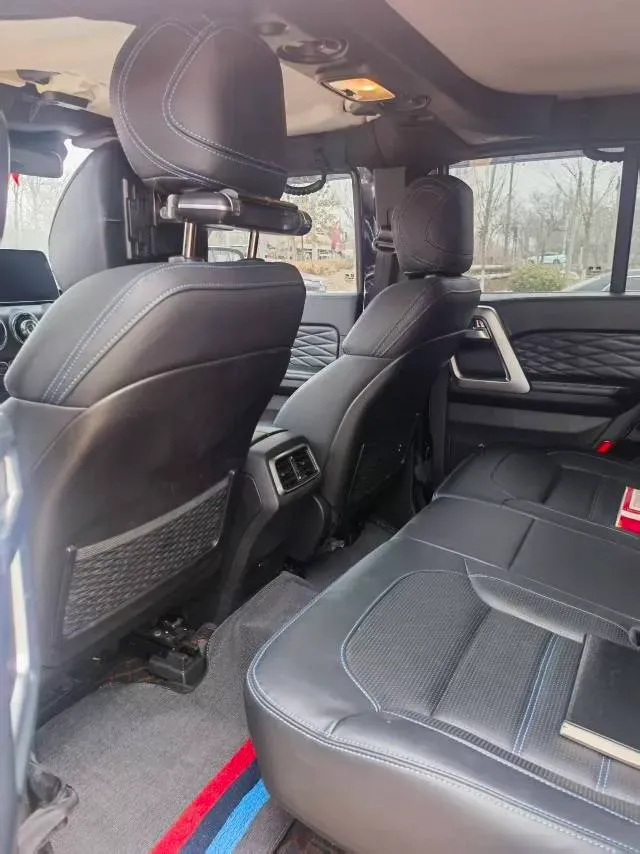 2023 Beijing BJ40 2.0T 224HP L4 8AT,autocango,china used car exporter,china ev exporter,chinese used car exporter,chinese used ev exporter