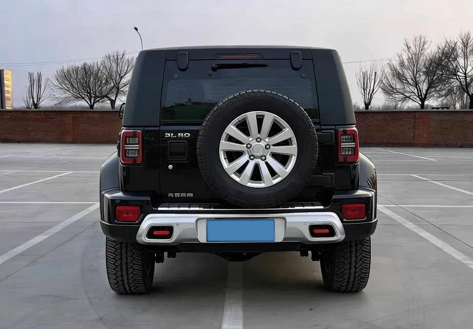 2023 Beijing BJ40 2.0T 224HP L4 8AT,autocango,china used car exporter,china ev exporter,chinese used car exporter,chinese used ev exporter